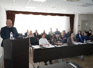 Основные вопросы майского заседания Думы